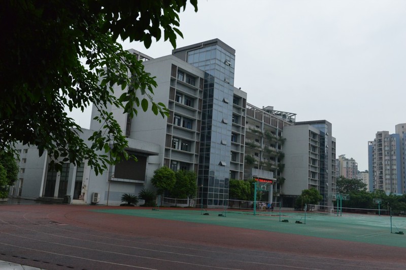 重庆两江职业教育中心