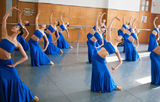 贵州现代经济学校舞蹈专业练习片段