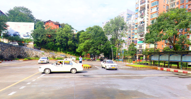 學校汽車實訓處環境