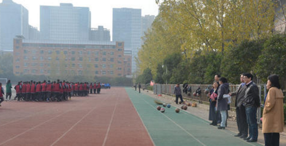 洛阳市财经学校操场