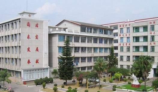 云南省普洱卫生学校环境