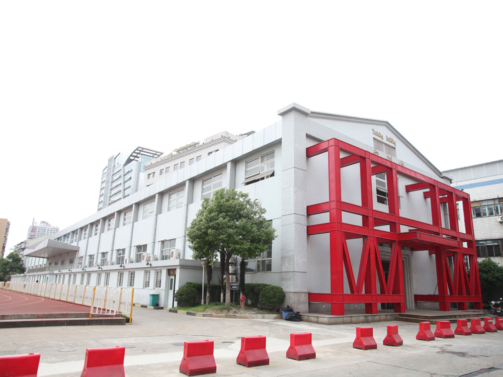 上海市高级技工学校环境、学校图片