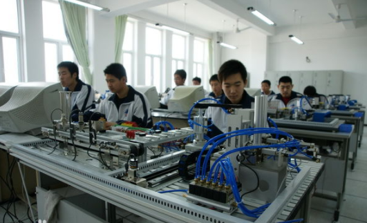 天津市塘沽区第一职业中等专业学校开设专业、有哪些专业
