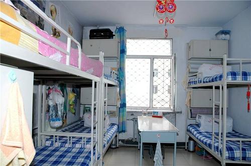 北京市化工学校宿舍环境、寝室环境