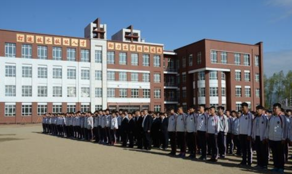 东宁县职业教育中心学校环境、学校图片