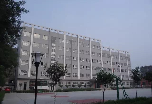 华阴市职业教育中心