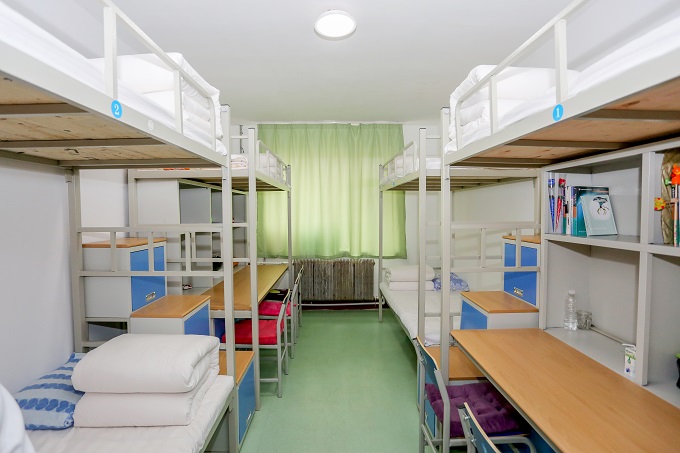 延吉市职业高级中学宿舍环境、寝室环境