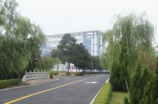 安庆浮山科技工程学校