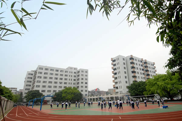 广州生物医药高级职业技术学校宿舍环境、寝室环境