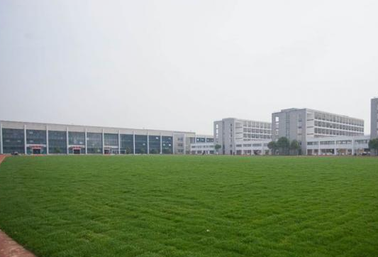 桂林市机电工程学校