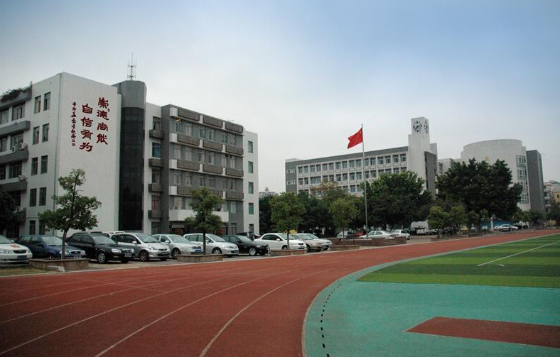 广州市番禺区职业技术学校宿舍环境、寝室环境