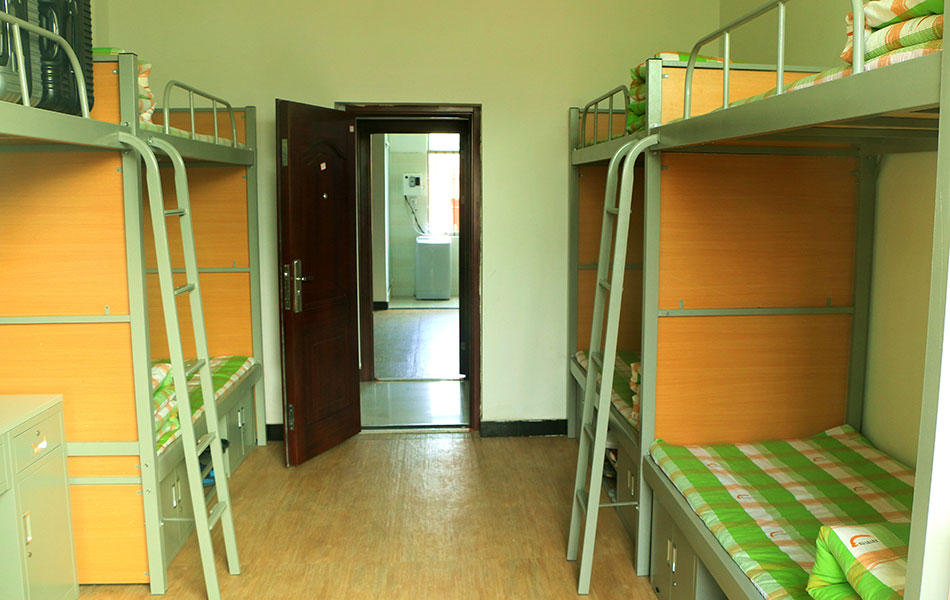 肇庆市工业贸易学校宿舍环境、寝室环境