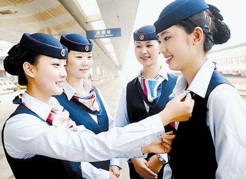 重庆市航空专业学校空中乘务专业