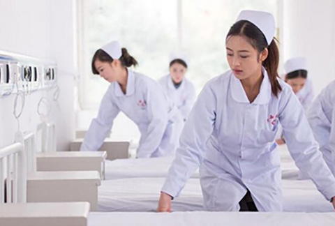 重庆中专学校有什么专业适合女生？
